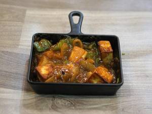 Chilli Paneer Gravy