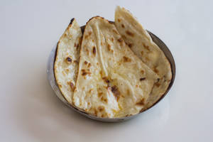 Butter Naan (1 Pc)