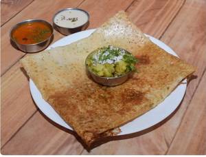 Onion Rava Masala Dosa