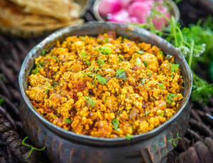 Paneer Bhurji (300 ml container)