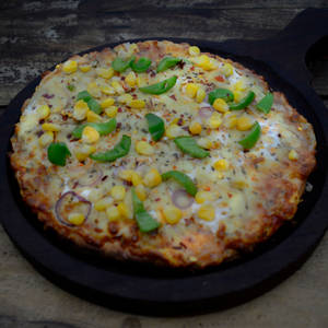 9" Corn Capsicum Pizza