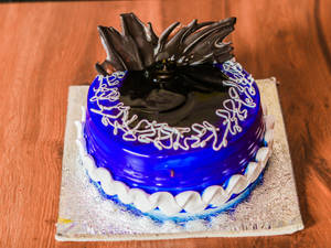 Black Current cake