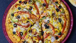 Veg Chizzi Pizza