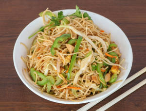 Hakka Noodles