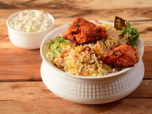Chicken Tikka Biryani ( Boneless)