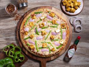 Chicago Paneer Delight Pizza 
