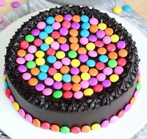 Creamy Chocolate Gems Cake 1.5lbs