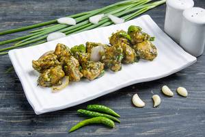 Green Chilli Chicken
