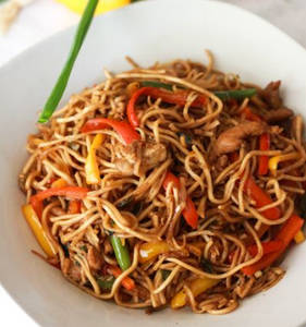 Chicken Hakka Noodles