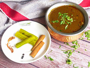 Drumstick Gavran [450+ Grams, Serves 2-3]