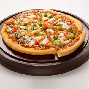 Large Wonder Pizza (Onion, Capsicum, Tomato, Jalapeno) (Serves 4)