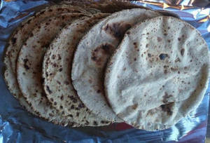 Butter Bajri Na Rotla
