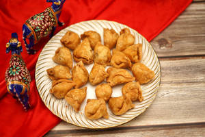 Mini Samosa [Per Packet]