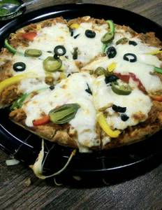 8" Chicken CB Special Pizza