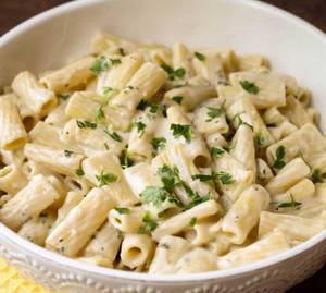 White Sauce Pasta