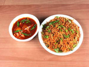 Fried Rice and Chilly Paneer Gravy