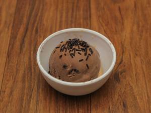Chocolate Chips Ice Cream 