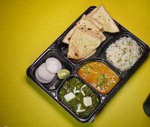 Palak Paneer Thali