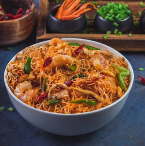 Schezwan Style Meifoon Non-veg
