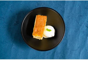 Castella (contains Egg)