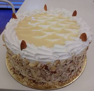 Milk Almond Cake 1kg
