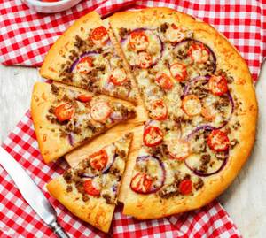 Onion Tomato Cheese Pizza