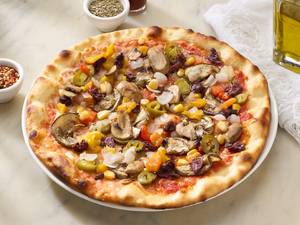 12" Mediterranean Delight Pizza