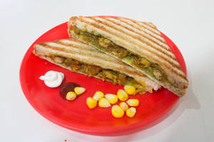 Pasta Chicken Cheese Sandwich