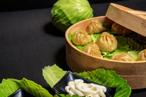 Veg Momos[8 PIECES]