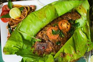 Karimeen Pollichathu