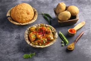 Kachori Aloo Sabji