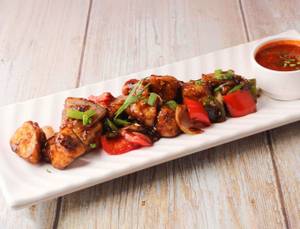 Paneer Chilly Dry ( 10 pcs)