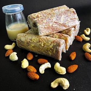Pootharekulu - Cashew & Badam (5 Pcs)