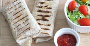 Chicken Cheese Wrap (2 Pieces)