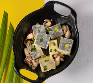 Pista Mawa Burfi [ 250 Grams ]