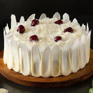 White Forest Cake[ 1 Pound ]