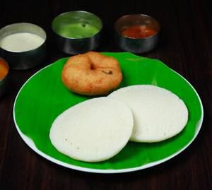 Idly & Vada
