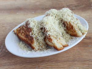 Veg Cheese Grilled Sandwich [1 sandwich (4pc)]