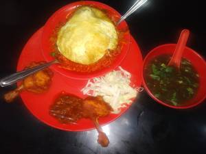 Chicken Fried Rice -Chicken Lolipop (2Pic)Combo