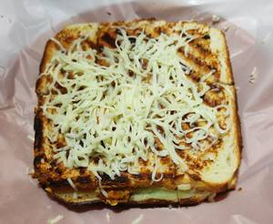 Masala Cheese Toast