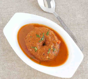 Vada (1 Pc) (Served with Sambar & Chutney)