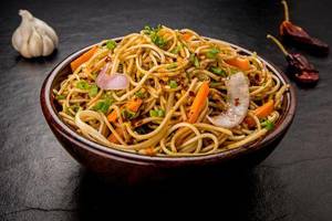 Veg Chilli Garlic Noodles