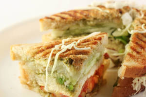 Veg Cheese Grilled Sandwich