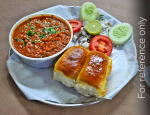 Kadai Paneer Pav Bhaji