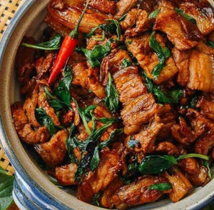 Chilly Roast Pork Hot Basil thai style