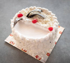 White Forest Cake (500 Gms)
