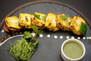 Paneer Peshawari Tikka