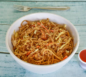 Chicken Schezwan Noodles