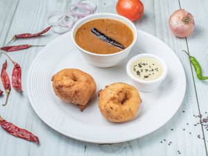 Vada  (2 Pcs) 