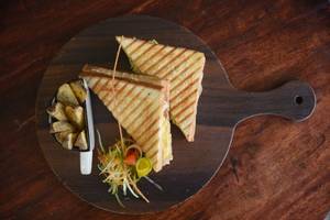 Chicken Classic Club Sandwich